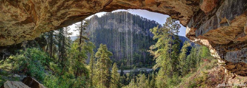 Black-Hills-SD/800x600_Bridal Veil Falls.jpg